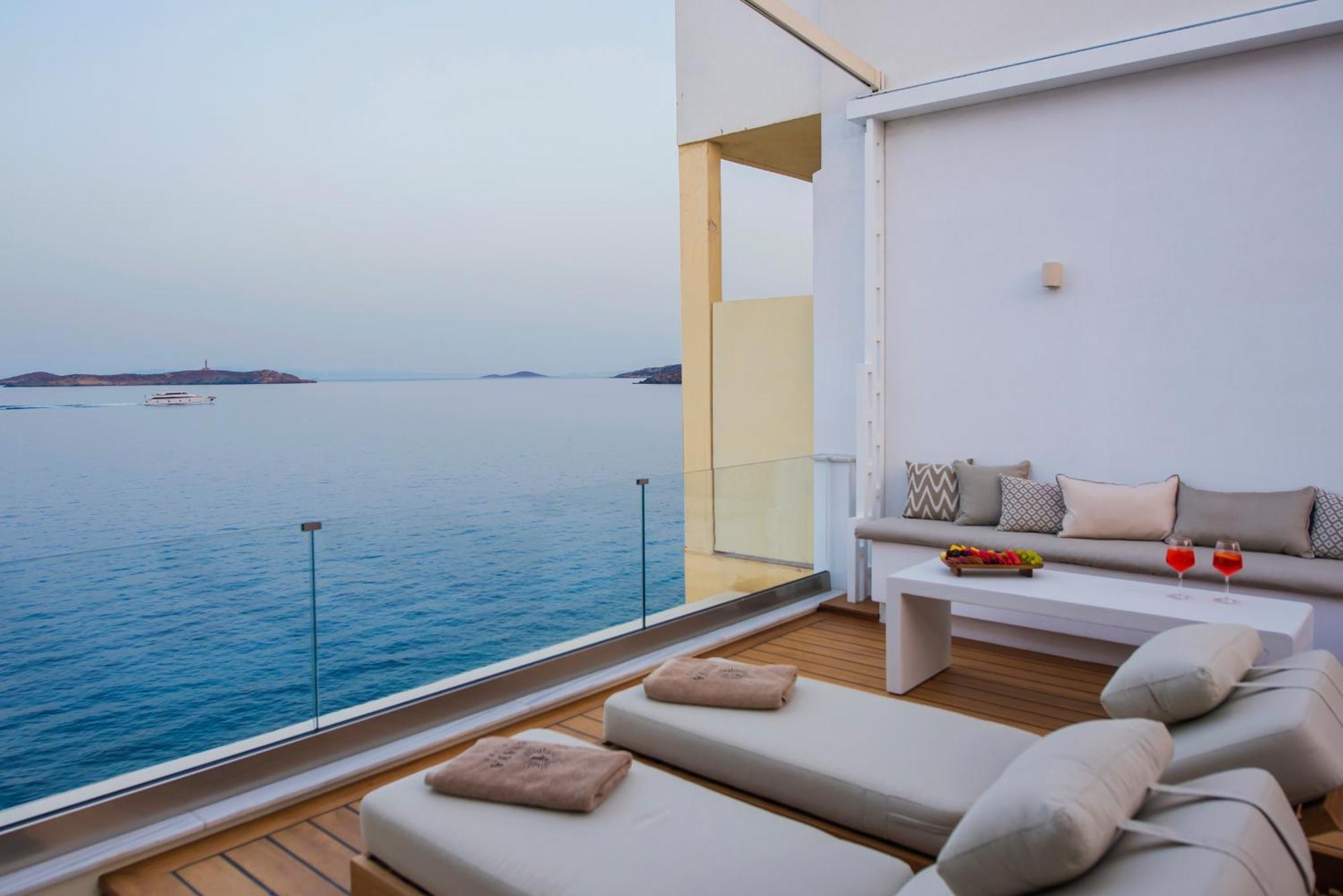 Anaya Suites แอร์มูโปลี ภายนอก รูปภาพ